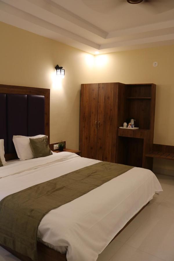 Hotel Centro Calangute Luaran gambar